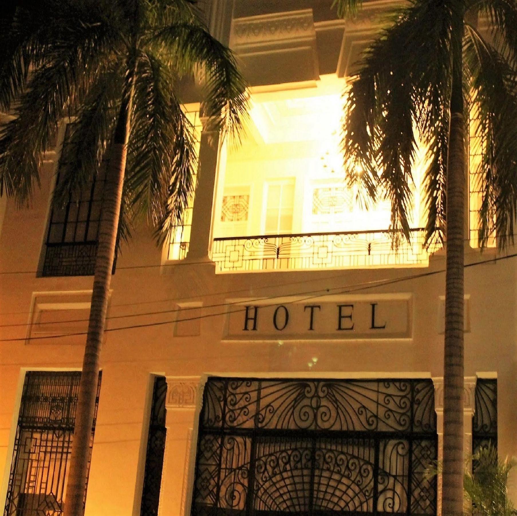 Hotel Republicano 1910 Girardot Buitenkant foto